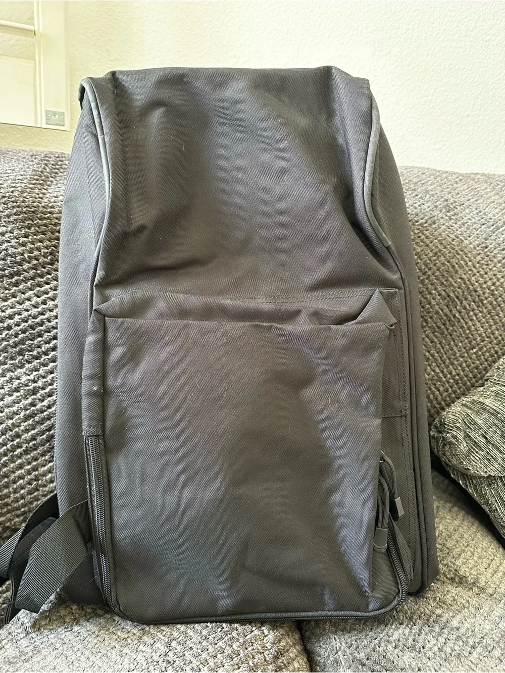 Black board bag Backpack - Sleek Everyday Carry